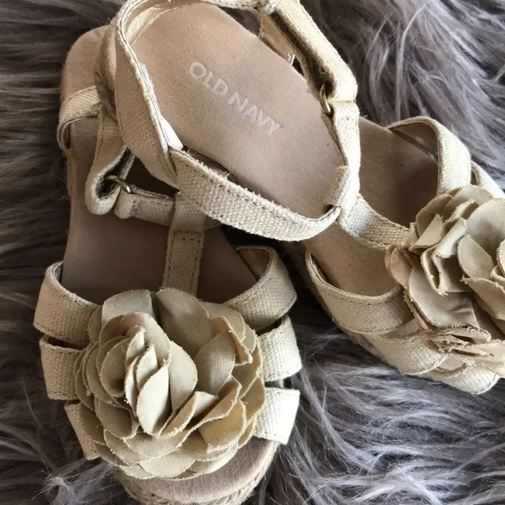 Lot of 3 Old Navy girls sandals shoes 2 sizes cute